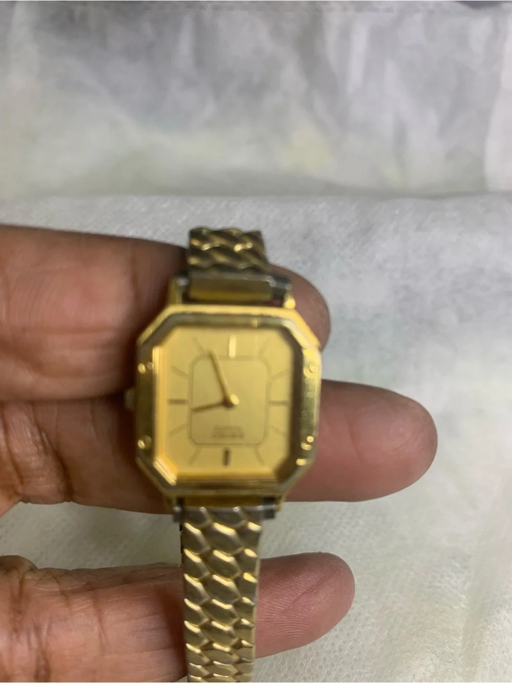 Seiko classic women